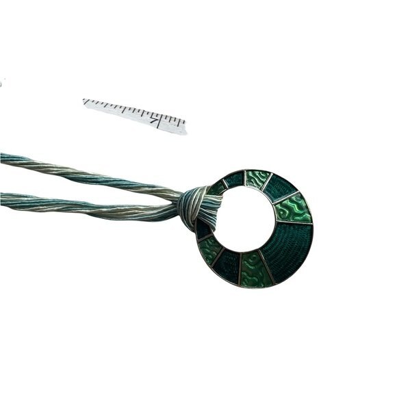 Lia Sophia Green Enamel Silver Tone Round Pendant with String Chain - Picture 2 of 10